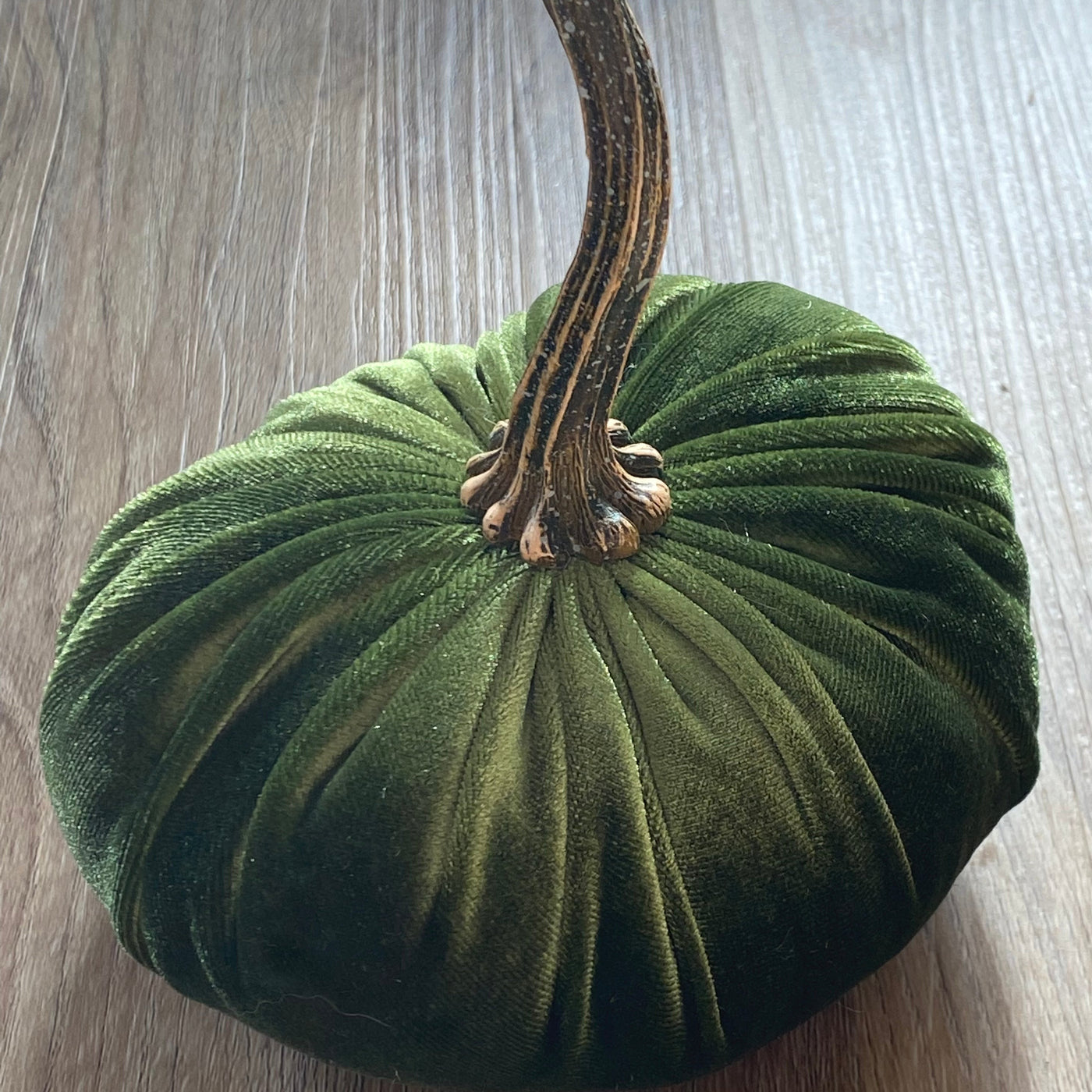 Small Velvet Pumpkin